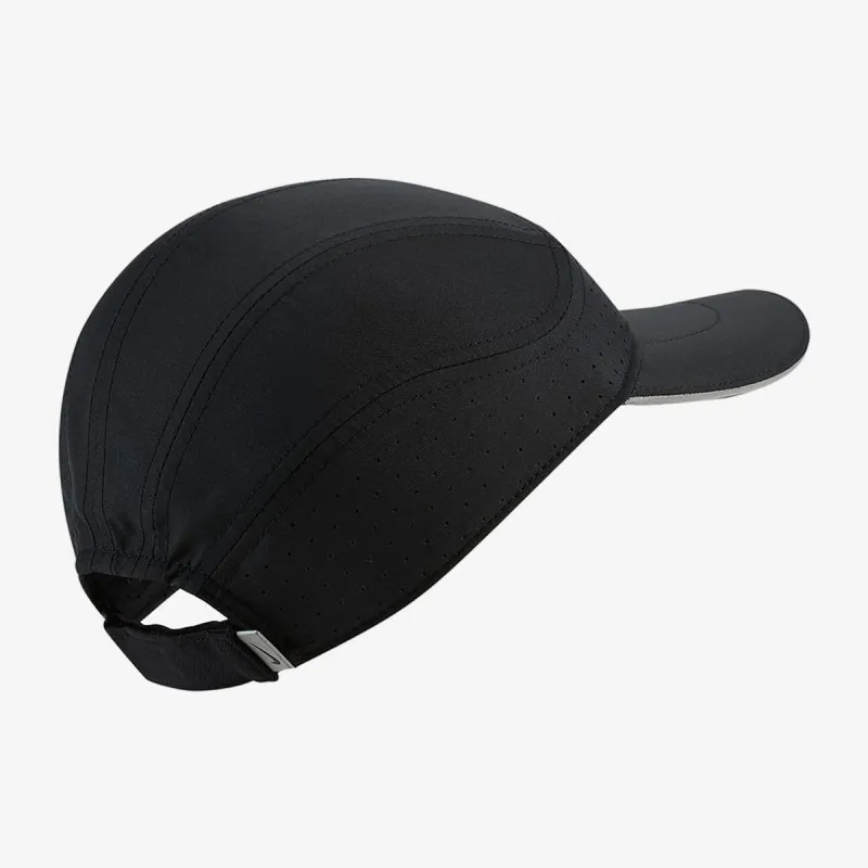 Nike AeroBill Tailwind 