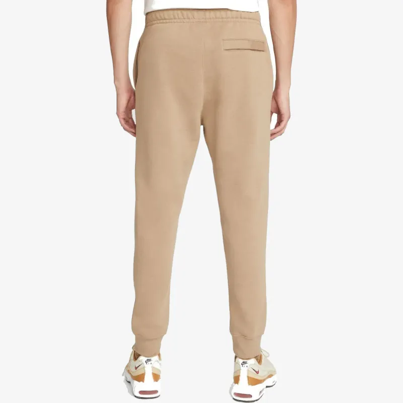 Nike Sportswear Club 