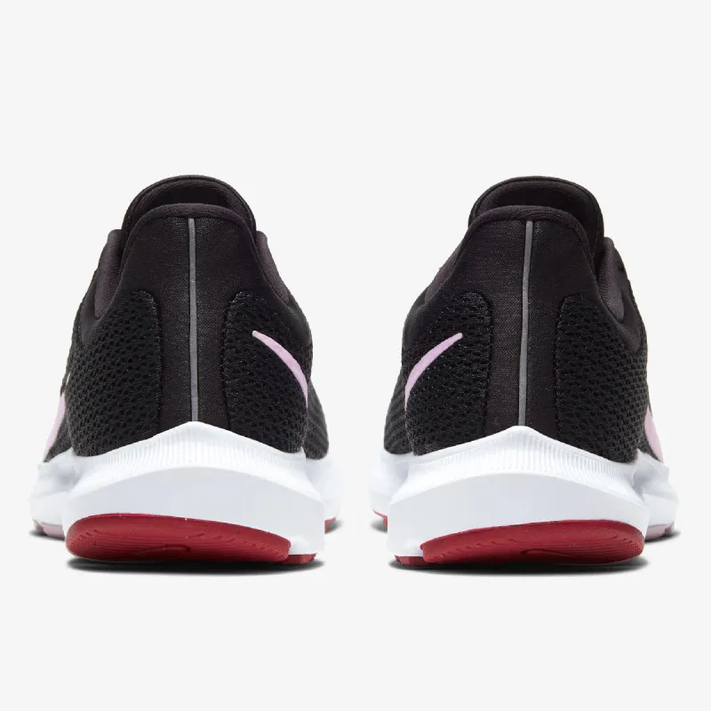 Nike WMNS NIKE QUEST 2 