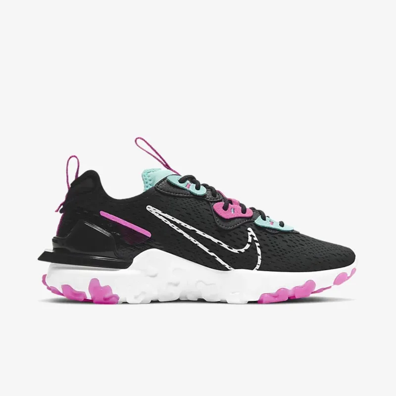 Nike React Vision 