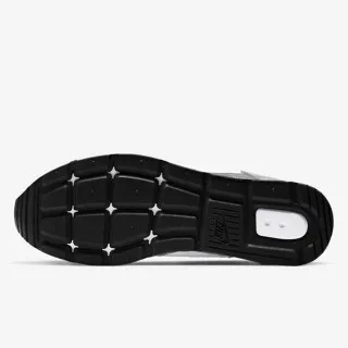Nike NIKE VENTURE RUNNER 