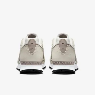 Nike NIKE VENTURE RUNNER 