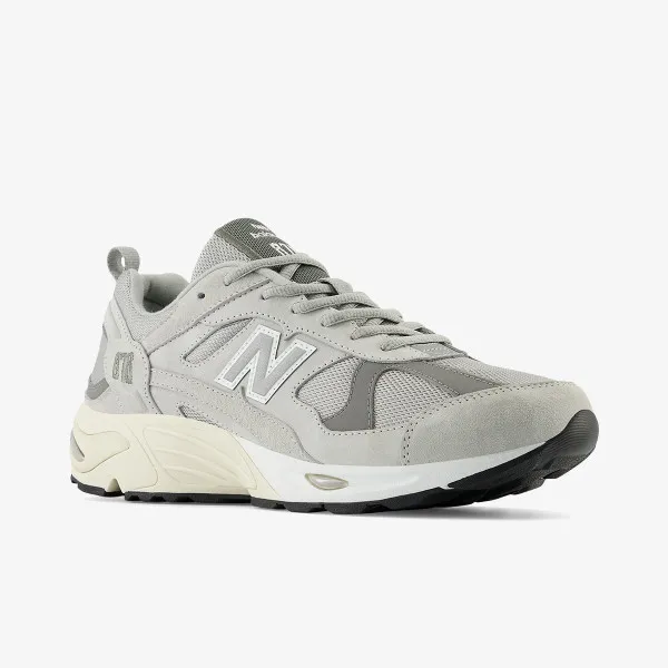 New Balance 878 