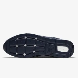 Nike Venture Runner 