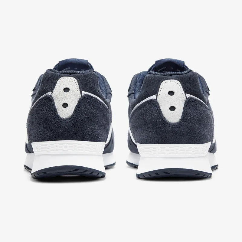 Nike Venture Runner 