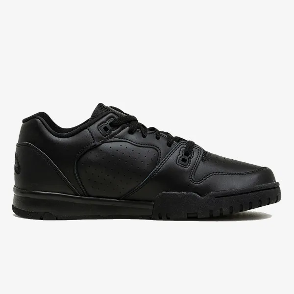 Nike CROSS TRAINER LOW 