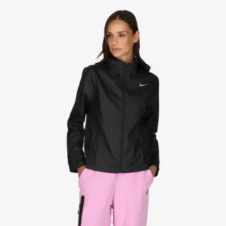 Nike Essential 