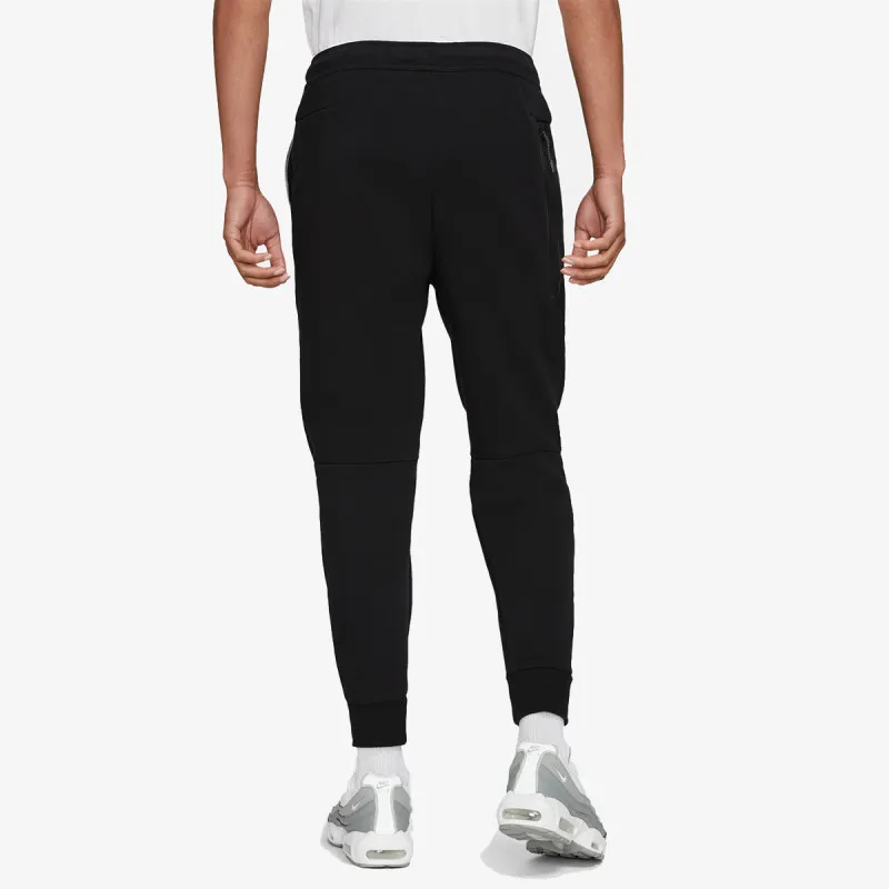Nike Sportswear Tech 