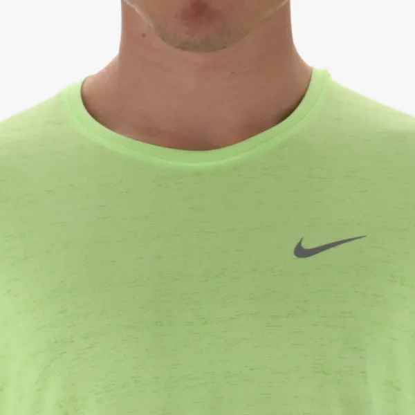 Nike Miler 