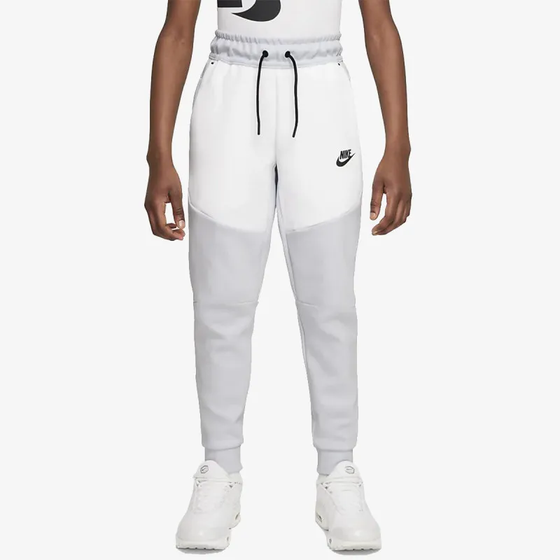 Nike Sportswear Tech Fleece 