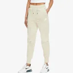 Nike Sportswear tech 