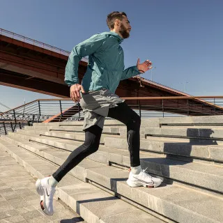 Nike Challenger 