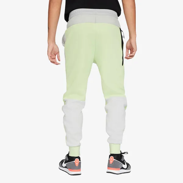 Nike Sportswear Tech Fleece 