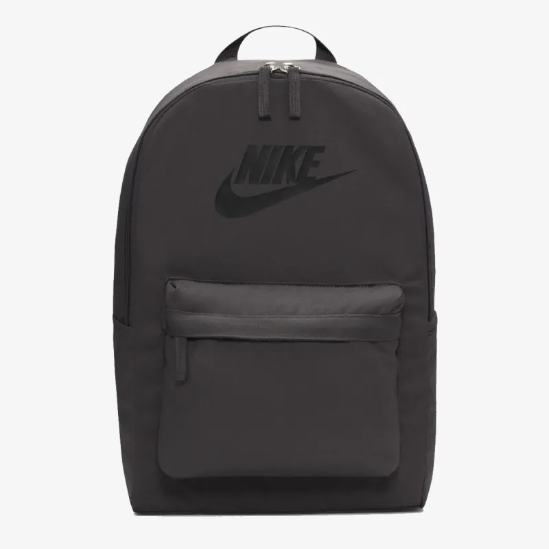 Nike Heritage 