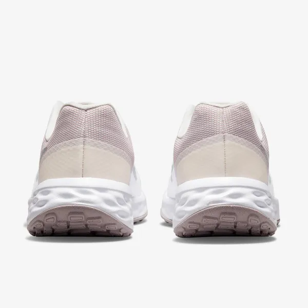 Nike Revolution 6 Next Nature Premium 