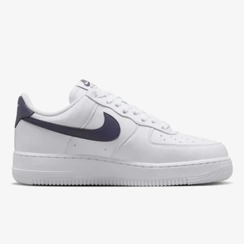 Nike Air Force 1 '07 