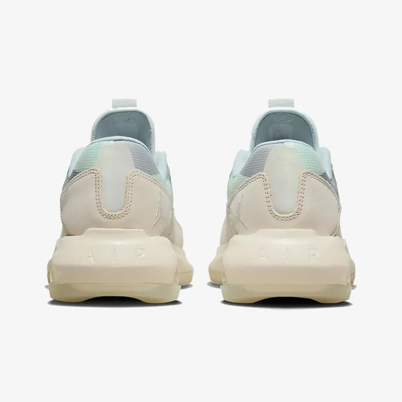Nike Jordan Air 200E 