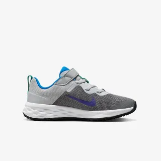Nike Revolution 6 