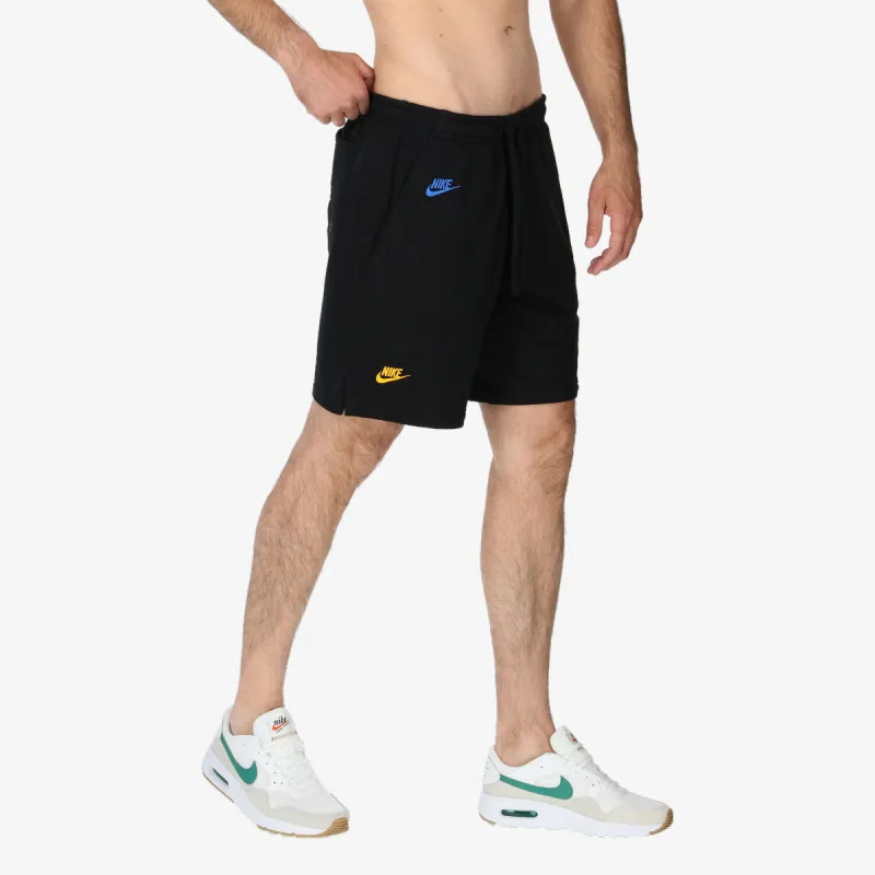 Nike Sportswear Essentials 