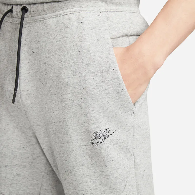 Nike Sportswear Tech 