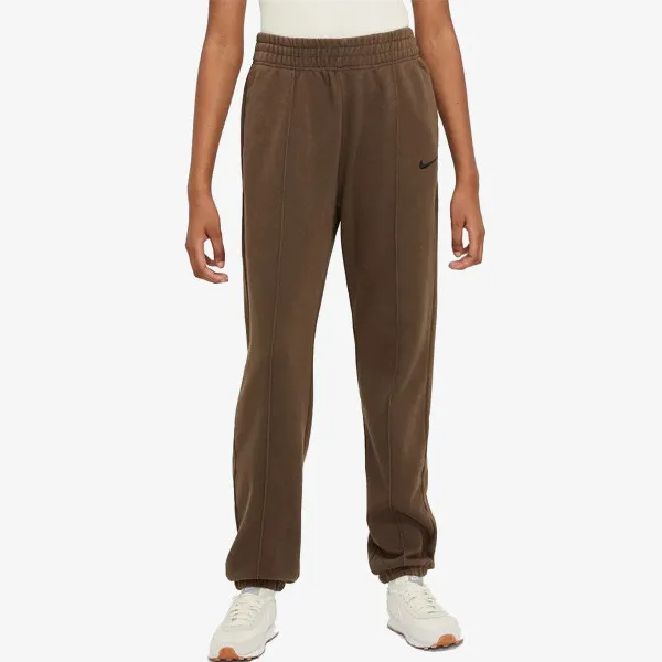 Nike Sportswear Essentials 