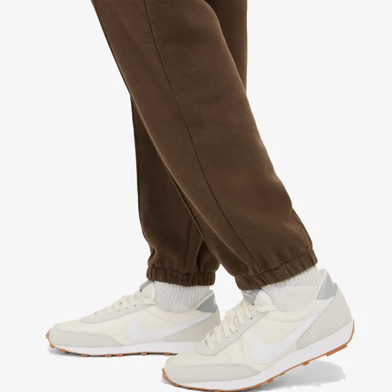 Nike Sportswear Essentials 
