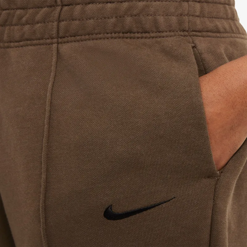 Nike Sportswear Essentials 