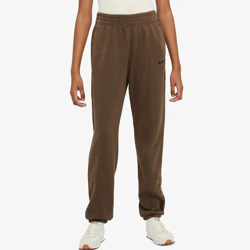 Nike Sportswear Essentials 