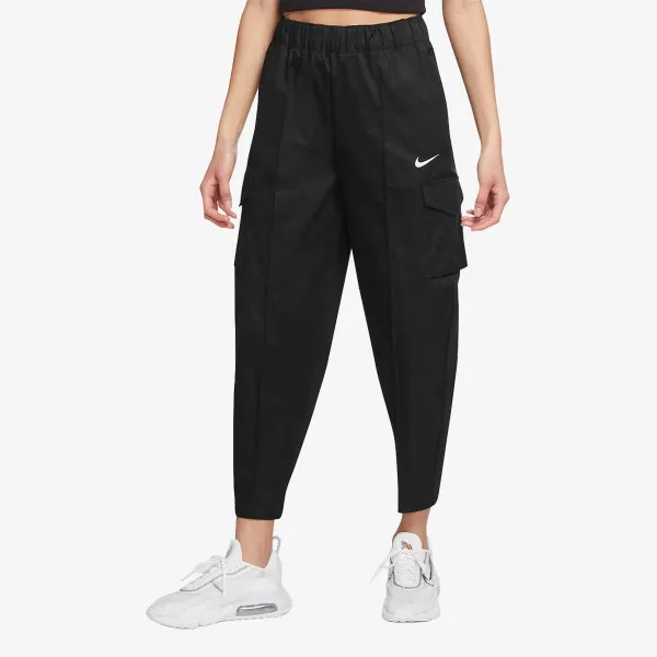 Nike Sportswear Essential 