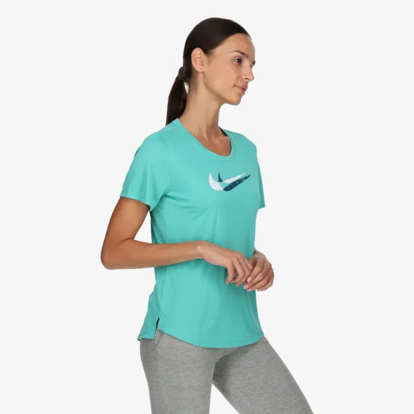 Nike Dri-FIT Swoosh Run 