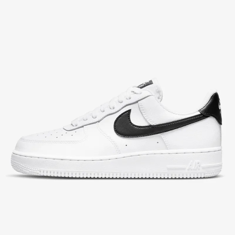 Nike Air Force 1 '07 