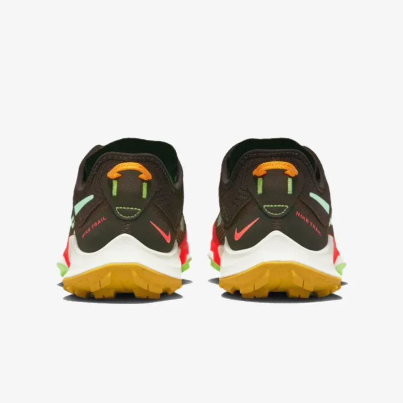 Nike Air Zoom Terra Kiger 8 