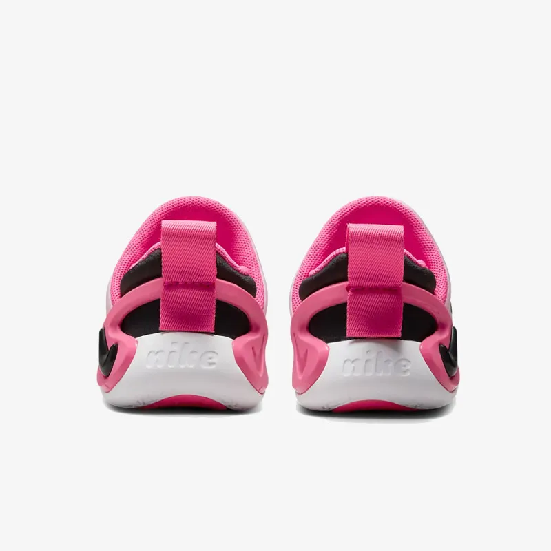 Nike Dynamo Go 