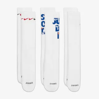 Nike Everyday Plus Cushioned 