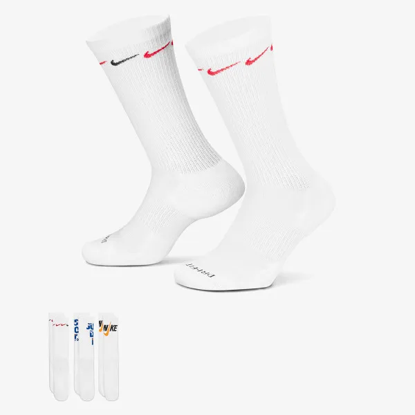 Nike Everyday Plus Cushioned 