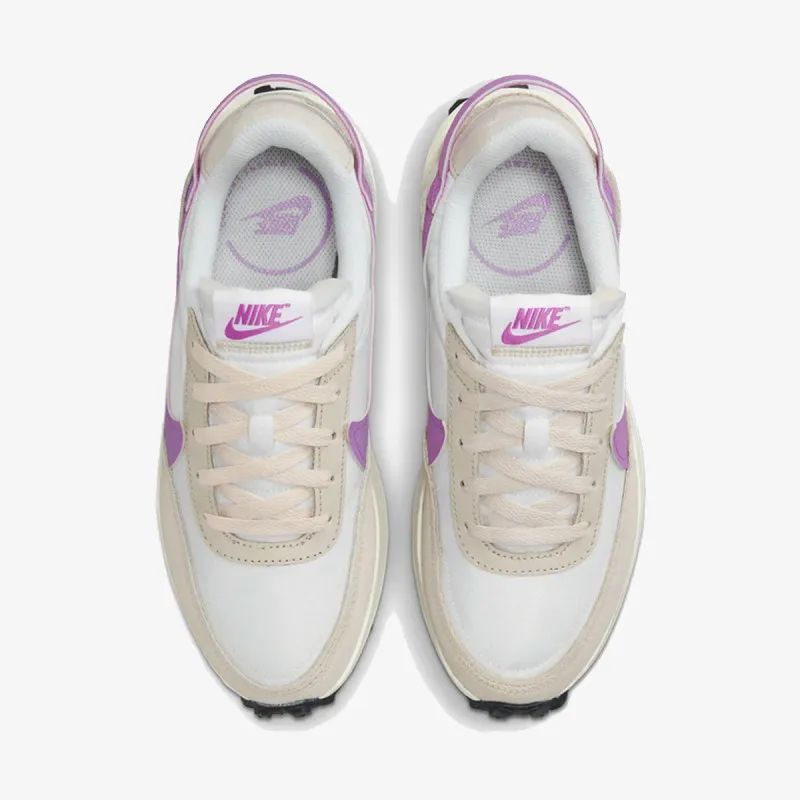 Nike Waffle Debut 