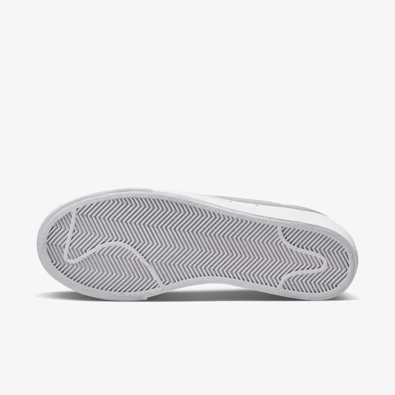 Nike Blazer Low Platform 