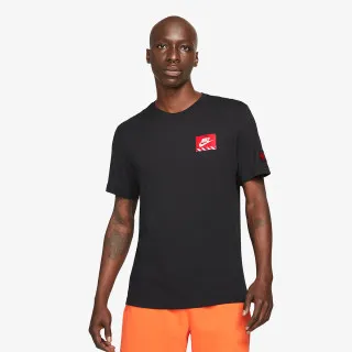 Nike Sportswear 