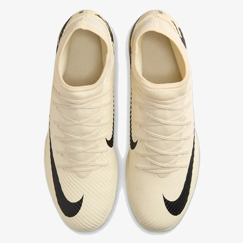 Nike SUPERFLY 9 CLUB IC 
