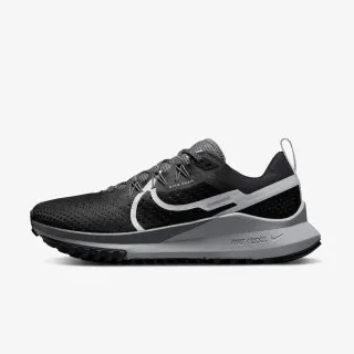 Nike Pegasus Trail 4 