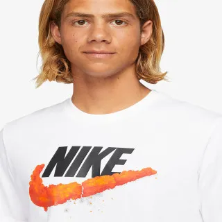 Nike Sportswear 