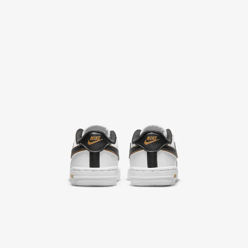 Nike FORCE 1 LV8 