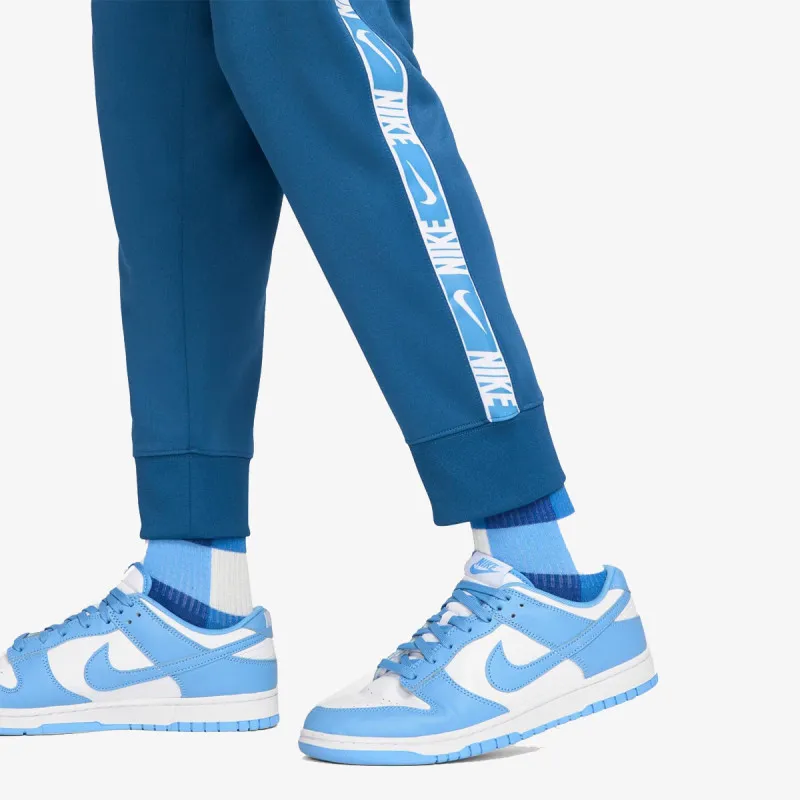 Nike Sportswear Repeat 