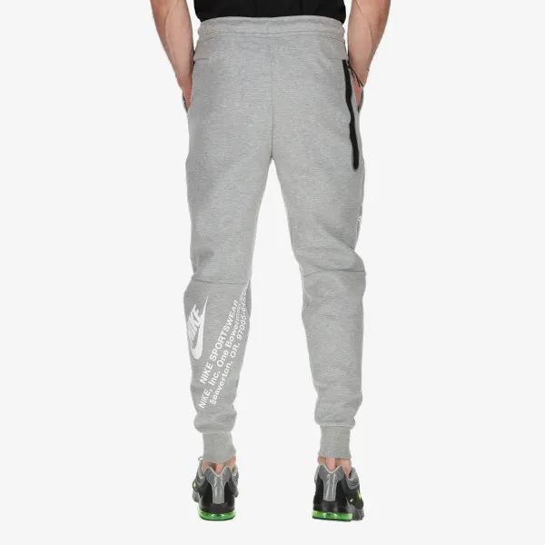 Nike Sportswear 