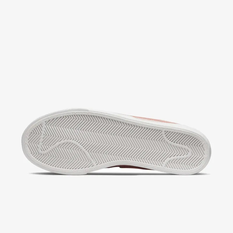 Nike Blazer Low Platform 