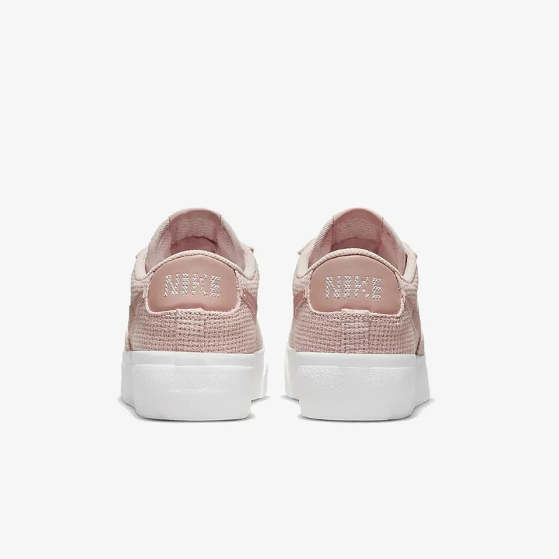 Nike Blazer Low Platform 