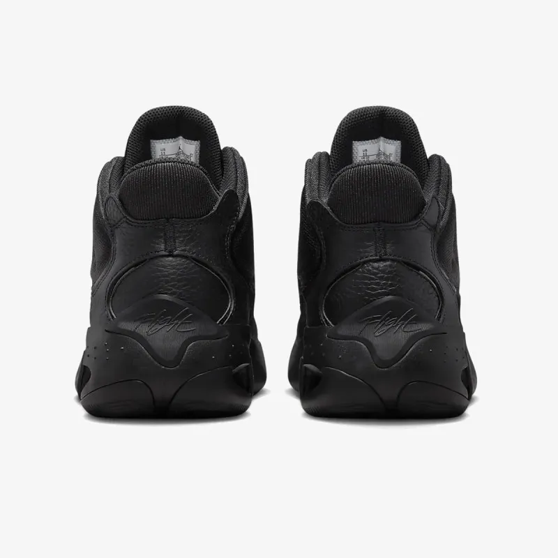 Nike Jordan Max Aura 4 
