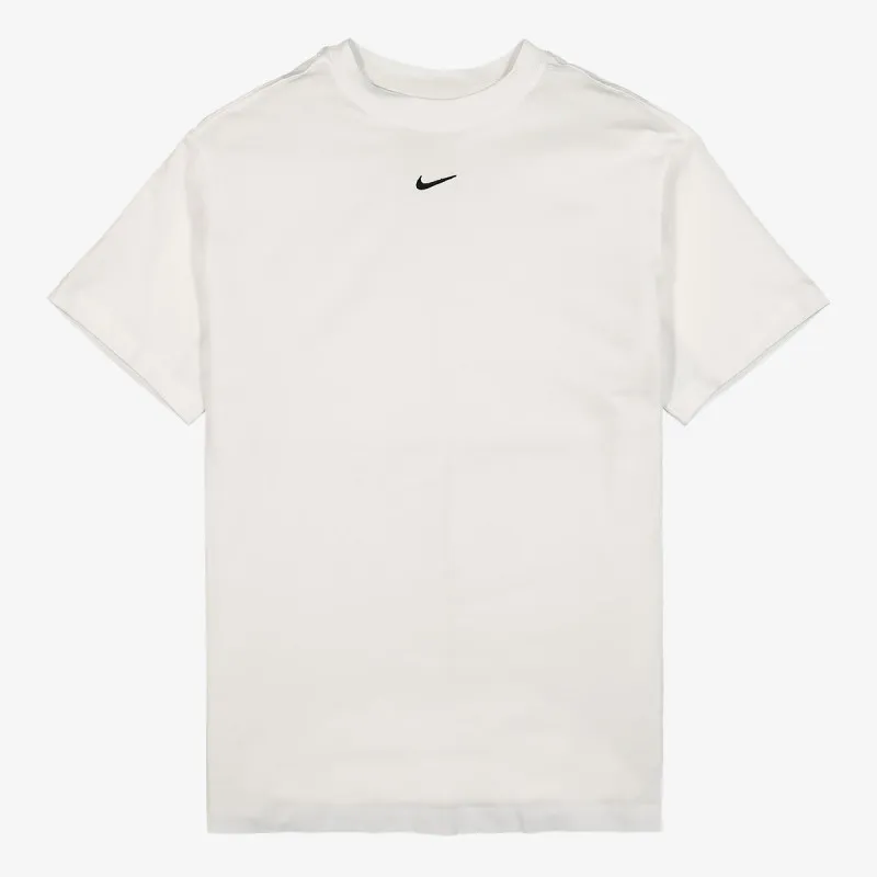 Nike Sportswear Essentials 