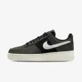 Nike WMNS AIR FORCE 1 MEM 4 