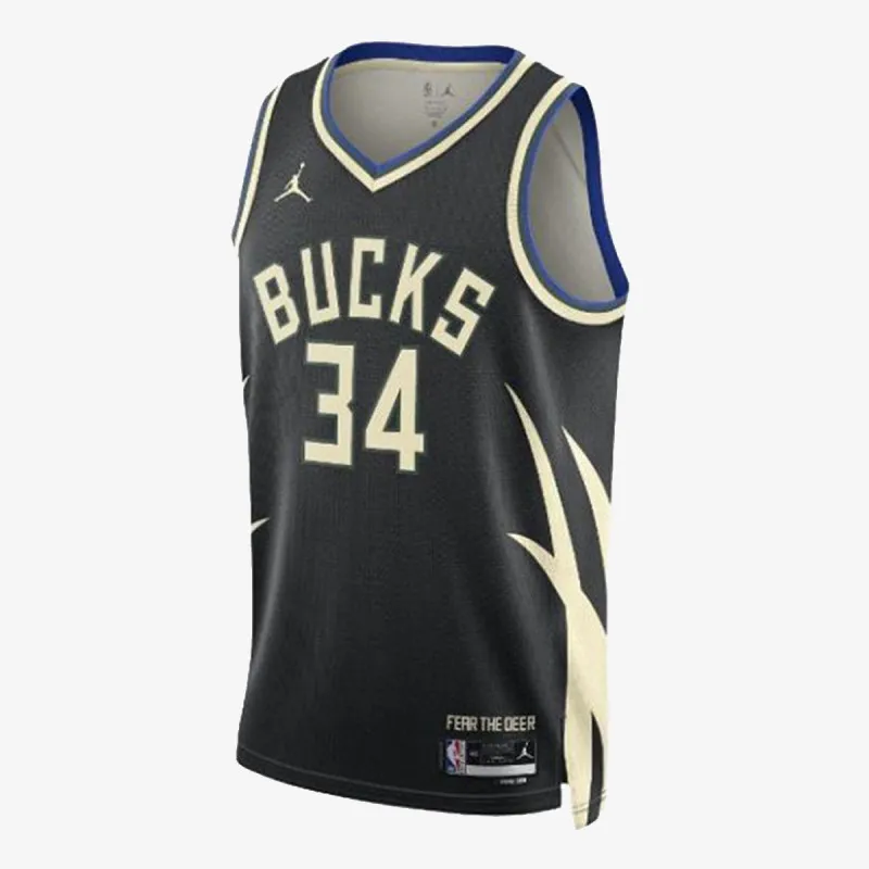 Nike <br />Milwaukee Bucks 